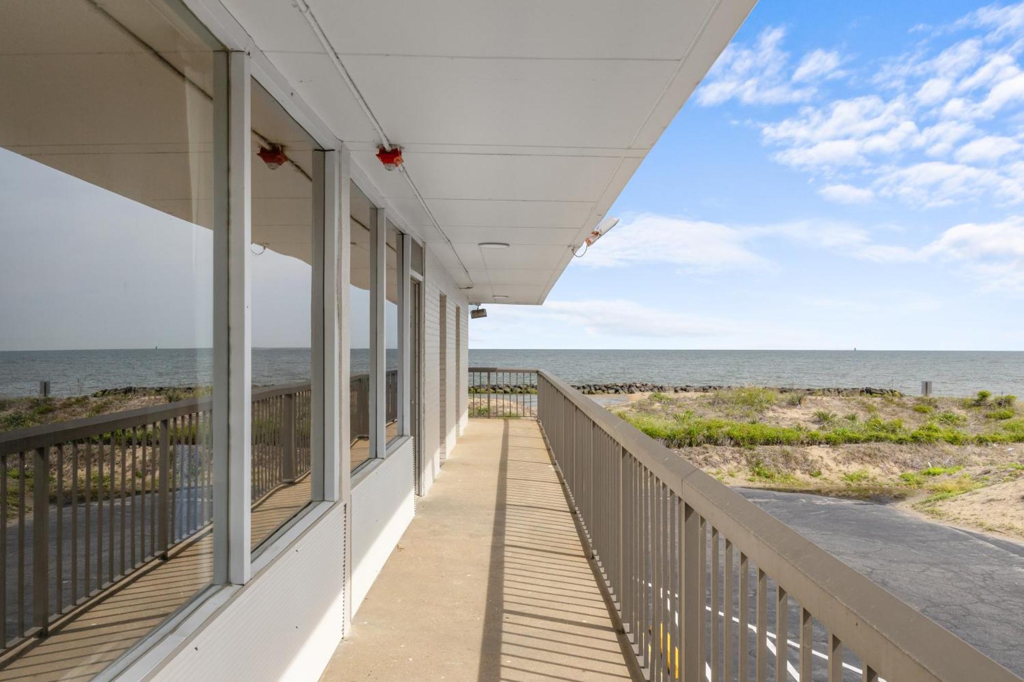 Casa Del Mar Hotel Норфолк Екстериор снимка